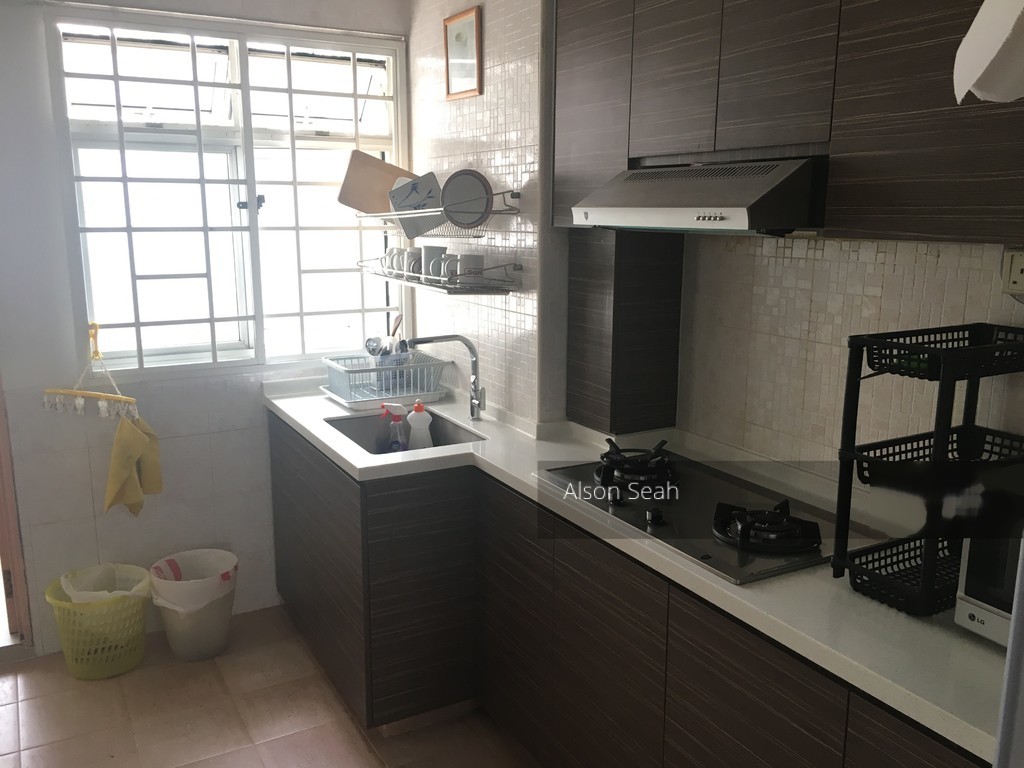Blk 4 Holland Close (Queenstown), HDB 3 Rooms #137364822